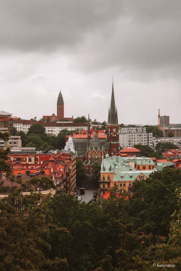 Flyttstädning Göteborg: Din Kompletta Guide till Professionell Städtjänst